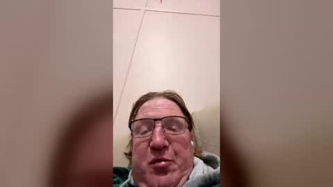 0421307543 online show from May 9, 5:52 am