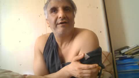 0luvmonkey online show from June 28, 5:08 pm