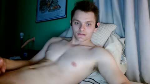 Brodie Lambert online show from April 4, 4:31 am