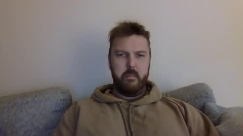 123holt123 online show from March 26, 8:02 pm