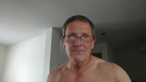 Snapshot of 13glanmorfa chatting on February 27, 8:42 pm 13glanmorfa online show from February 27, 8:42 pm