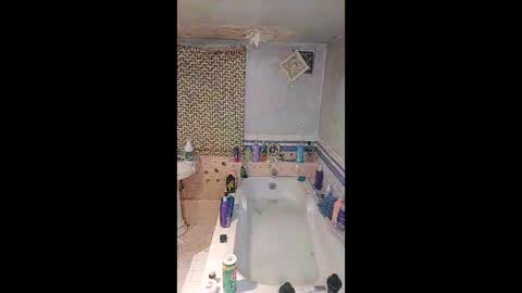 1511russell online show from March 29, 1:44 pm