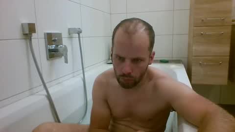 berni online show from October 25, 6:53 pm