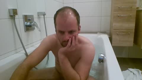 berni online show from March 28, 7:58 pm