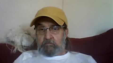 1valentine online show from December 4, 8:05 pm