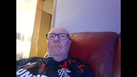 211skoosh online show from March 11, 9:00 pm