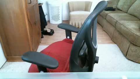 Call me SIR if you want my attention. Pup Handler  Master  Owner online show from April 14, 1:54 pm