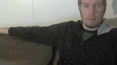 2small4you83 online show from January 19, 12:49 am