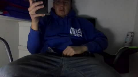 4doors4morehores online show from January 13, 7:13 am