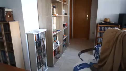  Papi  online show from January 9, 11:37 am