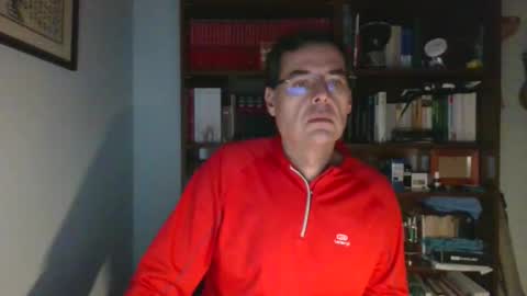 8age online show from November 30, 9:39 pm