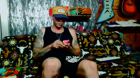 EvelDicknievel1 online show from November 14, 3:46 pm