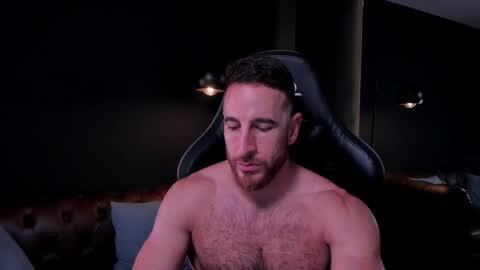 _adamcoper_ online show from November 26, 11:30 pm