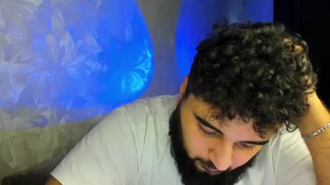 Snapshot of _alan_bear_ chatting on January 10, 5:05 am Alan online show from January 10, 5:05 am