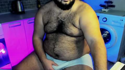 Snapshot of _alan_bear_ chatting on December 10, 8:27 pm Alan online show from December 10, 8:27 pm