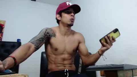  crissgex  online show from March 20, 8:01 pm