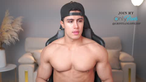Snapshot of _cristianlopez chatting on December 6, 7:56 pm 50 OFF TODAY  onlyfans cristianlopezbf online show from December 6, 7:56 pm