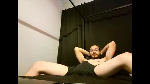 _drew__ online show from November 6, 9:40 pm