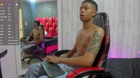 _erick_j online show from March 4, 8:05 pm