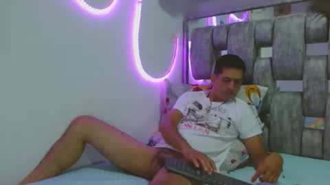 _grasshopper online show from April 2, 10:17 pm