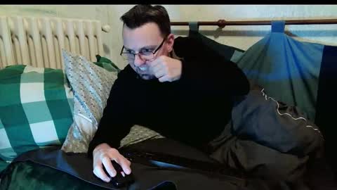 Manuel online show from January 16, 10:12 pm