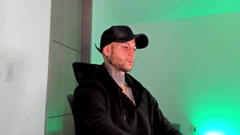 jeison online show from March 22, 1:54 am