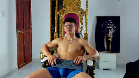 justin online show from March 27, 8:26 am