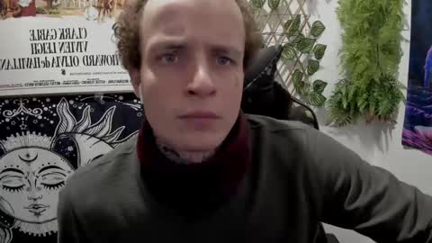 Snapshot of _layne chatting on March 3, 3:57 pm Layne online show from March 3, 3:57 pm