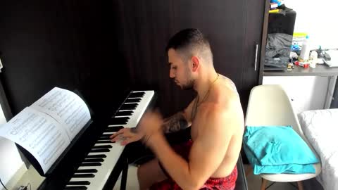 logan online show from January 18, 7:49 pm