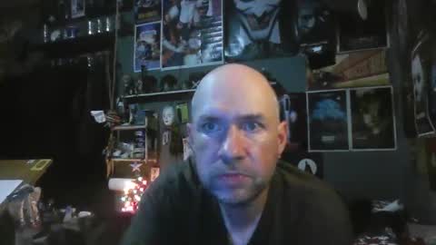 That guy online show from December 22, 3:03 am