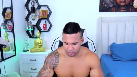 _matthew_santos_ online show from September 30, 12:17 am