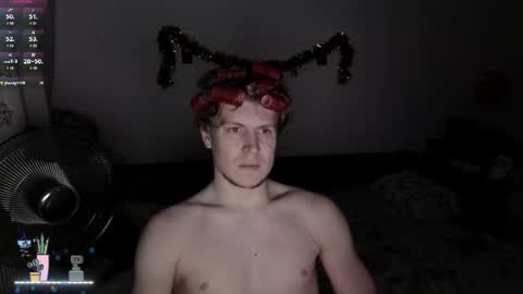  Medaed20  online show from February 25, 3:57 pm