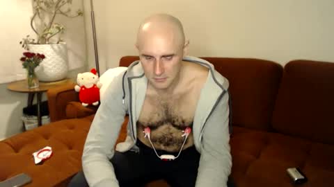  mobius  online show from March 28, 8:25 am