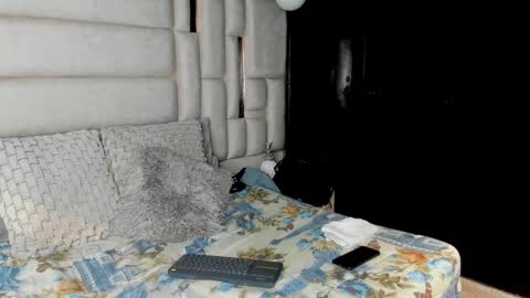 _sammy_ice online show from February 18, 1:32 am