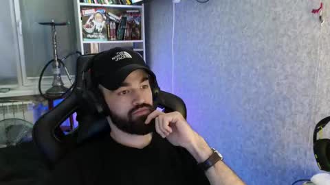 Ask me online show from October 26, 10:45 pm