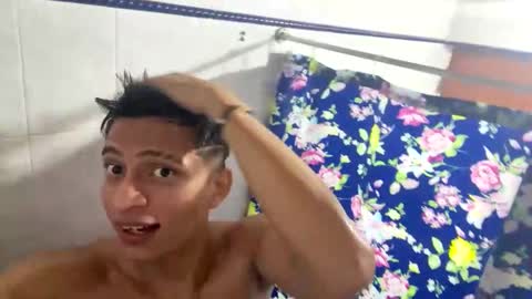 Snapshot of _sexy_jack chatting on January 1, 7:52 am Juan Pablo-independent model online show from January 1, 7:52 am