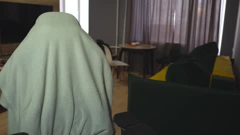 Snapshot of _sopranos_ chatting on February 22, 12:19 pm OLIVERERENMARCUSpvt is open online show from February 22, 12:19 pm