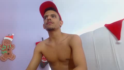 _tarek_ online show from November 25, 5:09 am