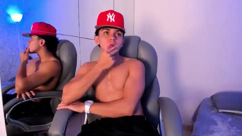 _taylorblack online show from February 10, 12:10 pm