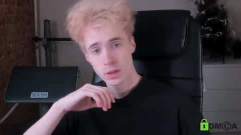 _tokyo_ghoul online show from April 4, 10:12 am