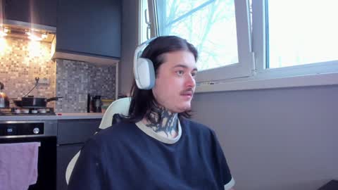 _torfin_ online show from December 29, 8:55 am