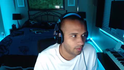 Snapshot of a4orce chatting on February 22, 12:49 am a4orce online show from February 22, 12:49 am