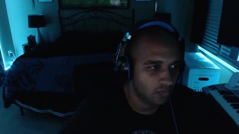 Snapshot of a4orce chatting on December 19, 11:57 pm a4orce online show from December 19, 11:57 pm