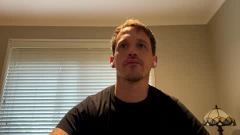 Kris online show from February 21, 8:32 pm