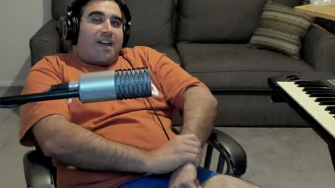 Snapshot of aaroleplayer chatting on January 31, 11:45 pm Aaron online show from January 31, 11:45 pm