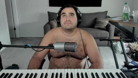 Snapshot of aaroleplayer chatting on February 16, 7:05 pm Aaron online show from February 16, 7:05 pm