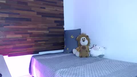 aarom online show from March 29, 9:59 pm