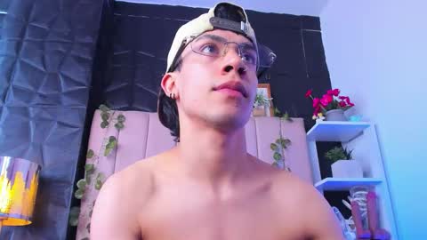 aaron online show from February 10, 1:49 pm