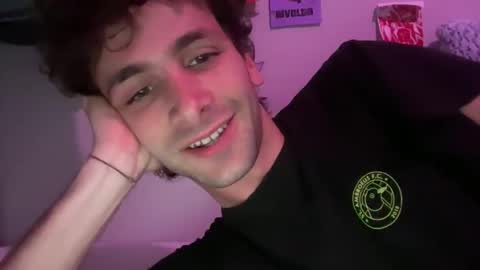 aaron_ciel online show from April 20, 6:43 pm