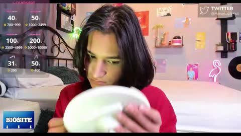 Aaron  online show from January 10, 11:09 pm